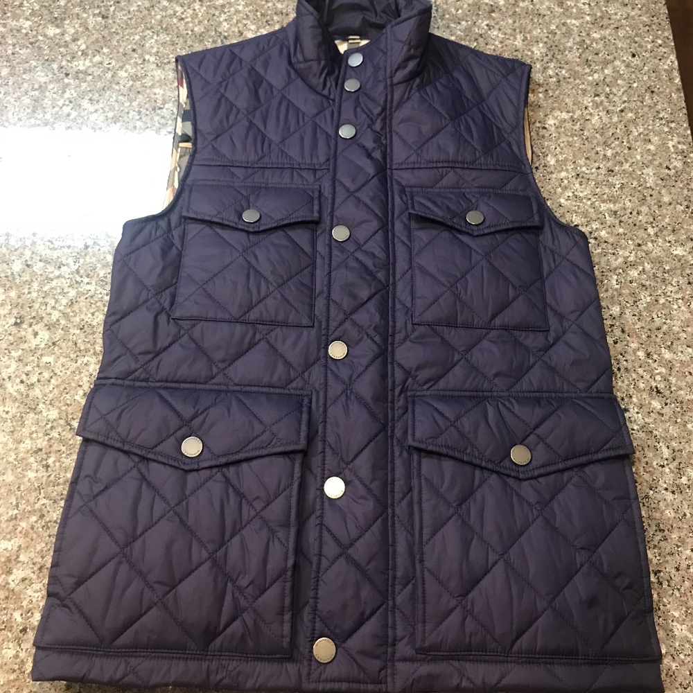 M Authentic Burberry Quilted Men's Vest